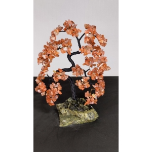 Японская сакура из сердолика - дерево счастья