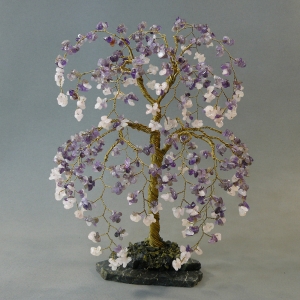 Глициния - Благородство - из аметиста и розового кварца - дерево счастья