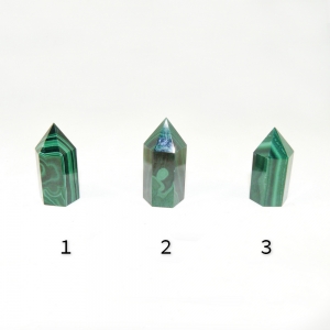 Кристалл из малахита 12-12-30 мм