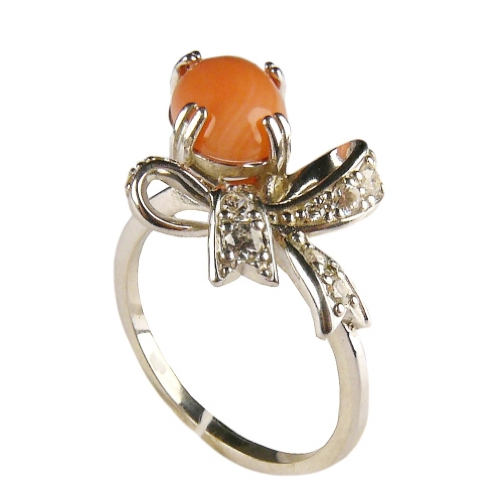 Кольцо из коралла в серебре